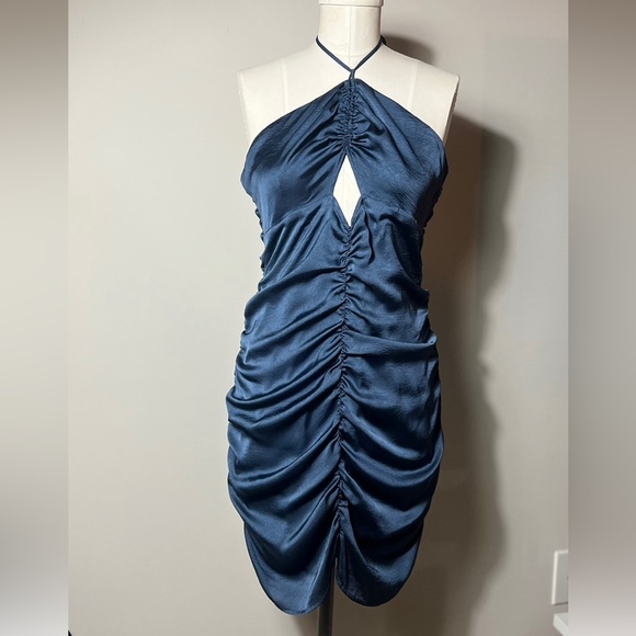 Size L dress - Picture 2 of 6